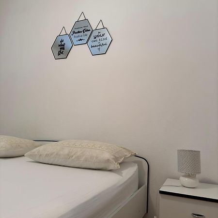 Apartmani Daria オレビック エクステリア 写真