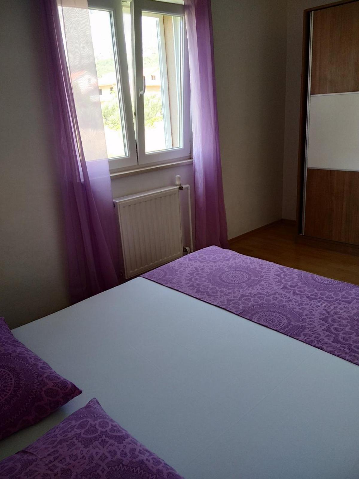 Apartmani Daria オレビック 部屋 写真