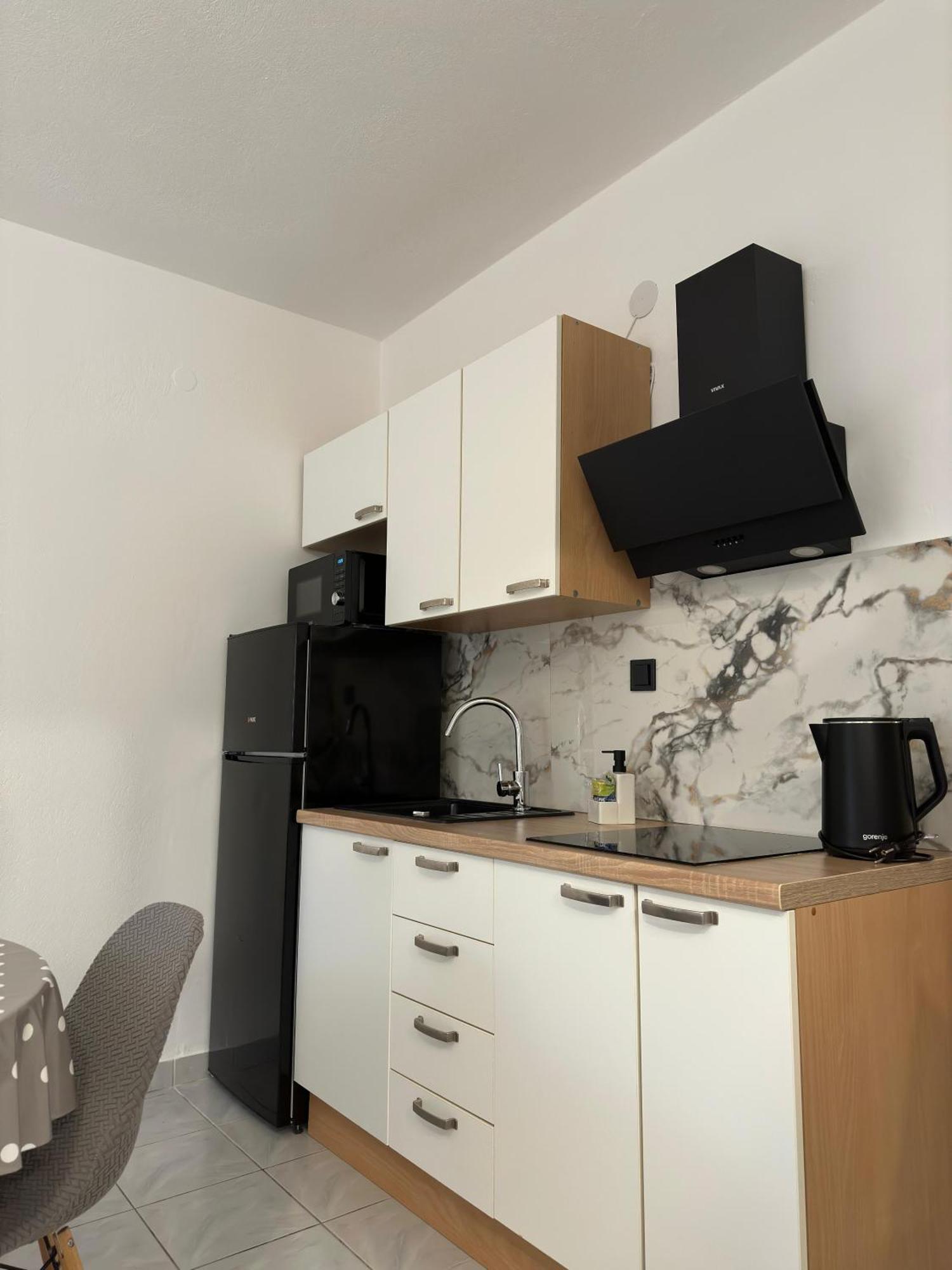 Apartmani Daria オレビック エクステリア 写真